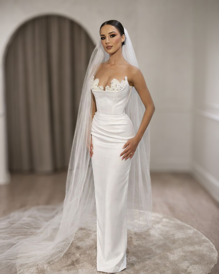 Ivory Lace-Trim Corset Bridal Gown with Straight Column Silhouette