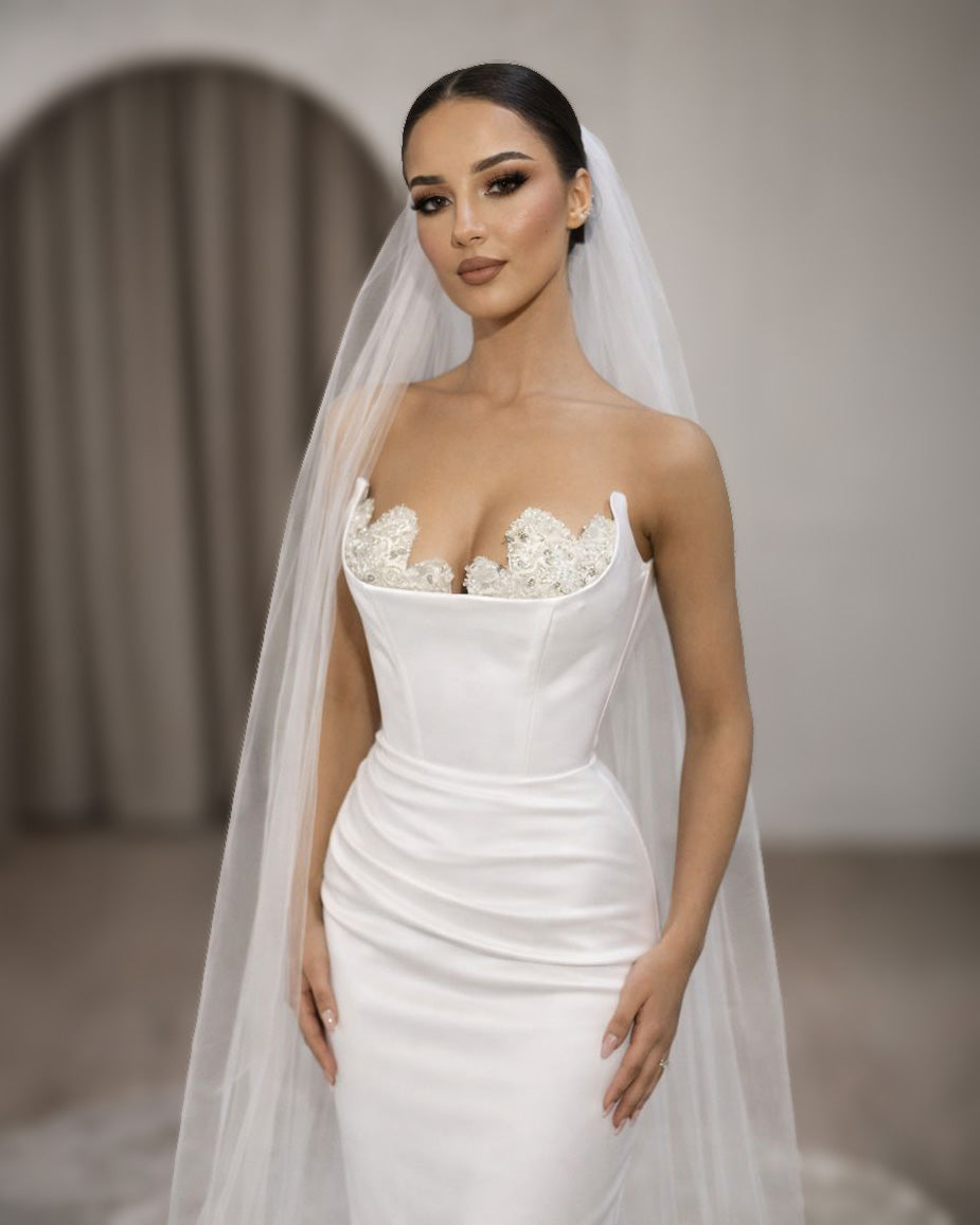 Ivory Lace-Trim Corset Bridal Gown with Straight Column Silhouette
