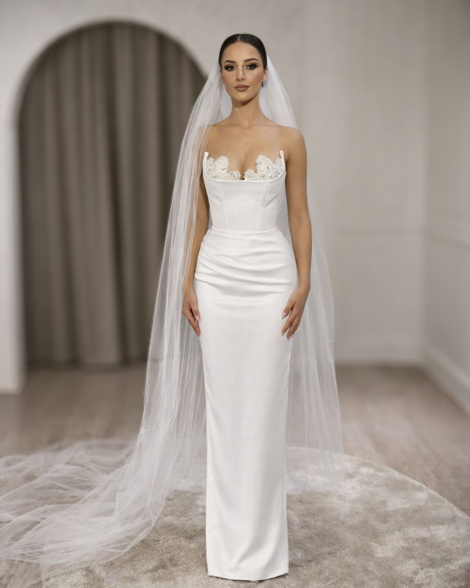 Ivory Lace-Trim Corset Bridal Gown with Straight Column Silhouette